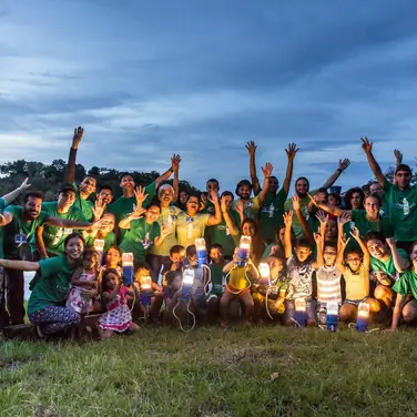 Solarlicht für Brasilien: Audi unterstützt entlegene Dörfer in der Amazonas-Region