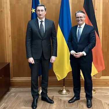 Sonderbeauftragter Oleksej Tschernyschow mit Tobias Lindner, Staatsminister im Auswärtigen Amt