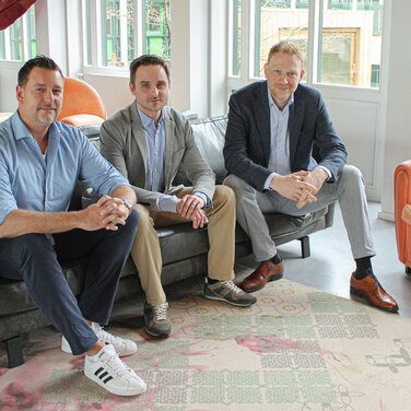 Von links: Daniel Höhnke (Director of Growth), Marten Lehmann (CEO webweit part of Strix Group), Florian Borchers (COO webweit part of Strix Group)