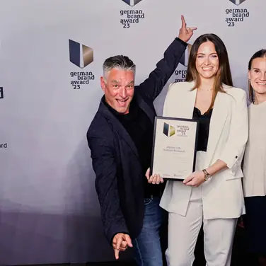 straight ist >>Winner<< des German Brand Award 2023