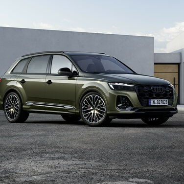 Audi SQ7 TFSI, Standaufnahme, Farbe: Oakgrün Perleffekt