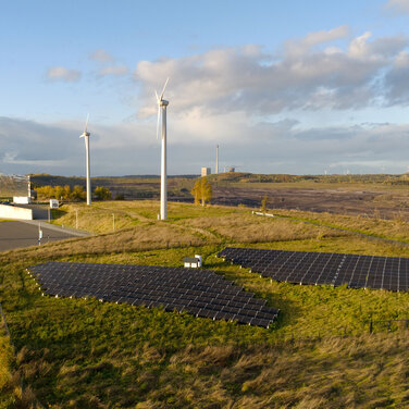 Energiegewinnung aus Sonne und Wind am Forschungs- und Erlebniszentrum paläon in Schöningen