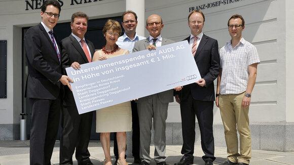 Audi-Hochwasserhilfe: Unternehmensspende übergeben