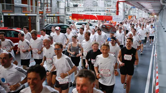 Audi im Lauffieber: Rekordteilnahme beim 24-Stunden-Lauf