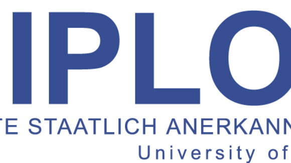 "Studium oder Beruf? - Beides!"