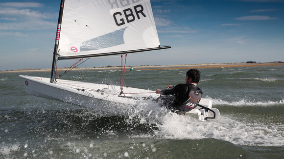 Premiere. So leicht kann Segeln sein: RS AERO 7 – das leichteste Segelboot auf der boot 2015