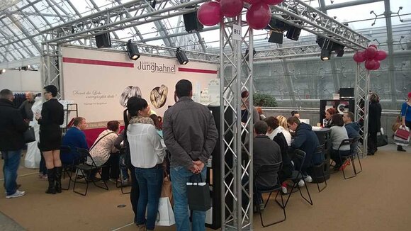 Trauringe von Junghähnel: Erfolgreiches Messewochenende auf der Messe Hochzeit Feste Feiern