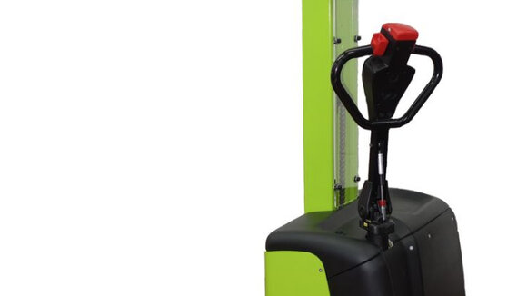 Teilnahme an der LogiMAT 2015 - S-ELEKTRONIK Fahrerlose Transportsysteme - neu, der "Logistic-JET"