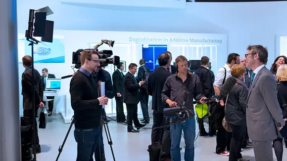 hl-studios beeindruckt auf der Hannover Messe