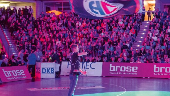 Handball-Bundesliga: HC Erlangen bittet Henstedt-Ulzburg zum schwarzen Tanz