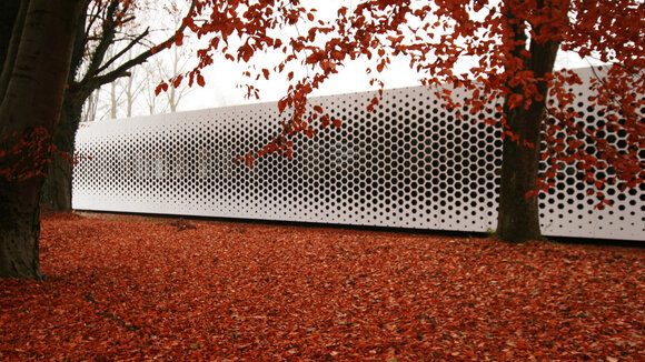 Bürogebäude Formstelle in Töging am Inn: Ein Meer voller Waben