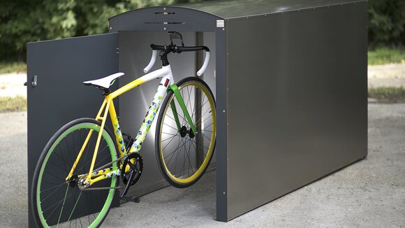 Fahrradbox aus Edelstahl - Fahrradgarage aus Holz