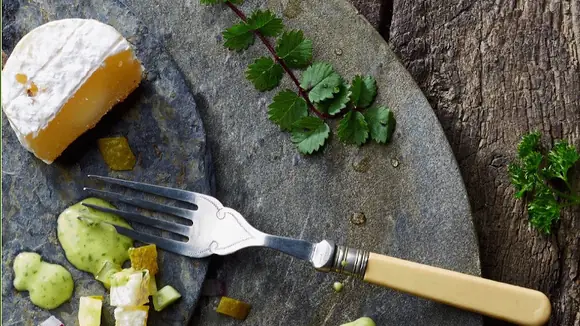 Handkäse Deluxe 2: Jetzt wird‘s international