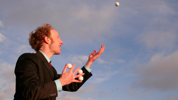 Hamburgs Zauberer Johannes Arnold live auf der 14. Itzehoer Kulturnacht