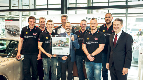 Ausgezeichnete Kompetenz für klassische Porsche Modelle. Das Porsche Zentrum Niederrhein ist offizieller Porsche Classic Partner.