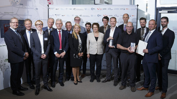 Preisverleihung: Der Innovationspreis der Deutschen Luftfahrt 2016 kürt die Sieger