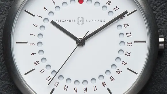 Redesign einer erfolgreichen Uhr aus den 90ern, in limitierter Edition, als Start Up bei Kickstarter