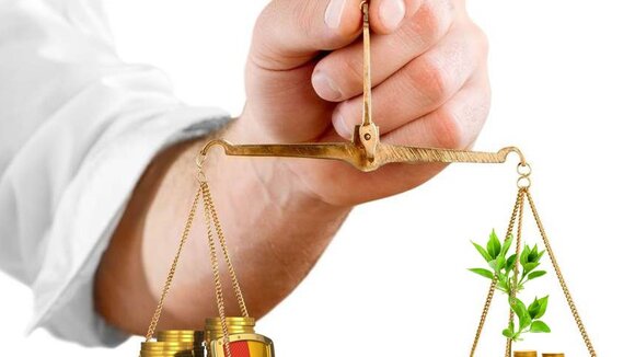 Geld anlegen mit hoher Rendite in Zeiten niedriger Zinsen - Teil 1: Gründe und Folgen der Niedrigzinspolitik