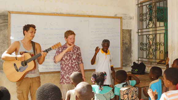 Eine NGO stellt sich im Netz in neuem Kleid vor