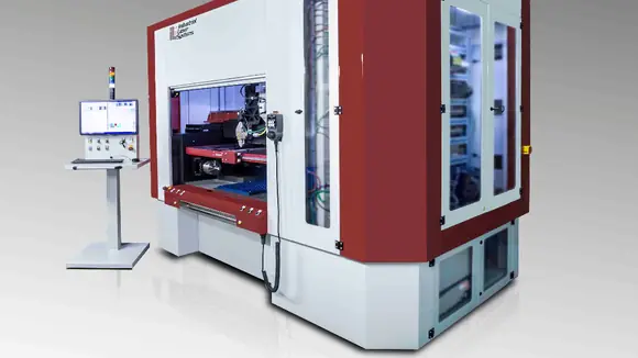 KUNDENSPEZIFISCHE MATERIALBEARBEITUNGS-LASERSYSTEME UND -MASCHINEN FÜR HÖCHSTE ANSPRÜCHE