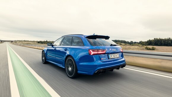 Hochleistungssportler in limitierter Sonderserie: Audi RS 6 Avant performance Nogaro Edition