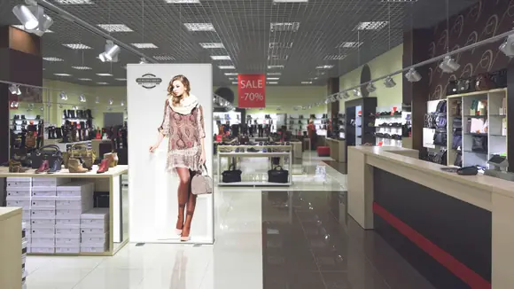 Winterschlussverkauf von Jansen Display mit bis zu 70 % Rabatt