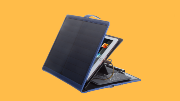 Erstes hybrides Mobilbüro versorgt Ipad mit Solarenergie