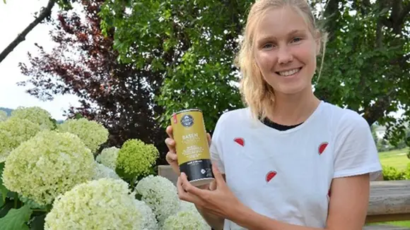 M. Reich unterstützt Spitzenathletin Sandra Koblmüller