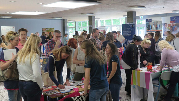 In der Welt zu Hause - JugendBildungsmesse Osnabrück weist Wege ins Ausland
