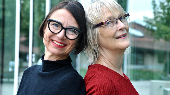 Matinee: Susanne Fritz und Celia Brown im inszenierten Dialog