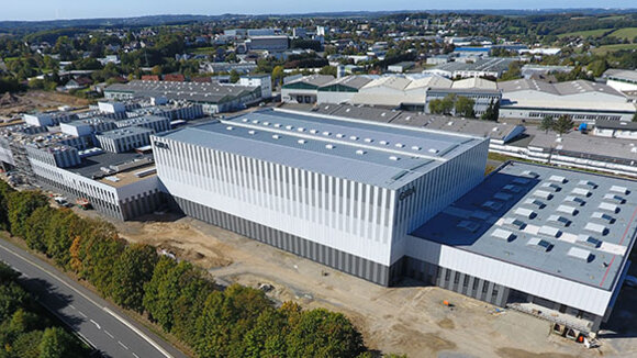 Neues Produktions- und Logistikzentrum von High-Tech-Unternehmen Gira Giersiepen sichert hohen Service-Level Neues Produktions- und Logistik