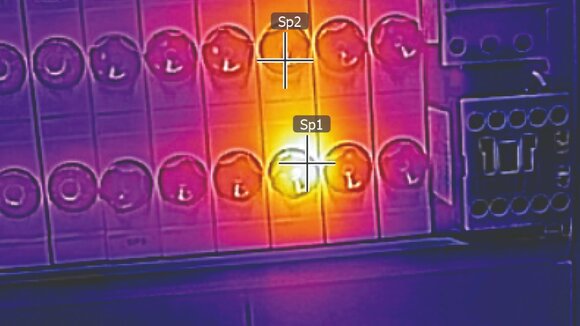 Sicherheit für den Betrieb: 2K Service Sachverständige prüfen elektrische Anlagen in Norddeutschland