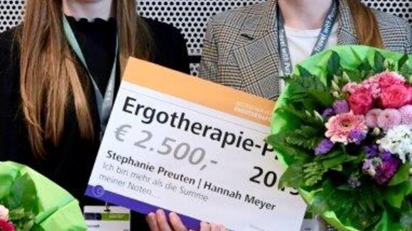 Preisverleihungen beim Ergotherapie-Kongress 2019 in Osnabrück