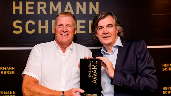 Doppelte Premiere in Düsseldorf