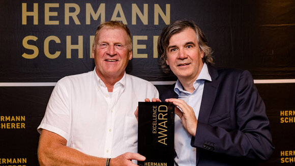 Doppelte Premiere in Düsseldorf