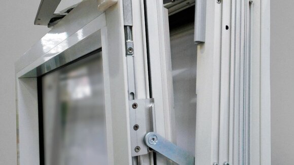 Der Verband Fenster + Fassade rät: So macht man mit sicheren Fenstern und Türen Einbrechern das Leben schwer