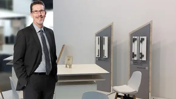Dr. Hahn verzichtet auf Fensterbau