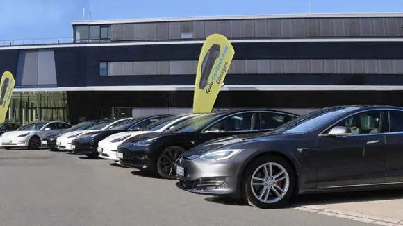 Tesla-Car-Rent hat seinen Fuhrpark um ein Model 3 SR+ erweitert