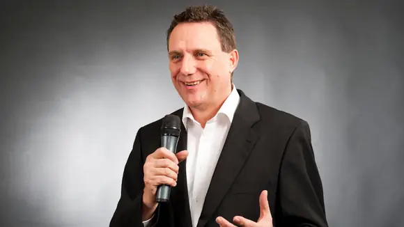 Rednermacher Heinrich Kürzeder spricht auf der GSA Convention