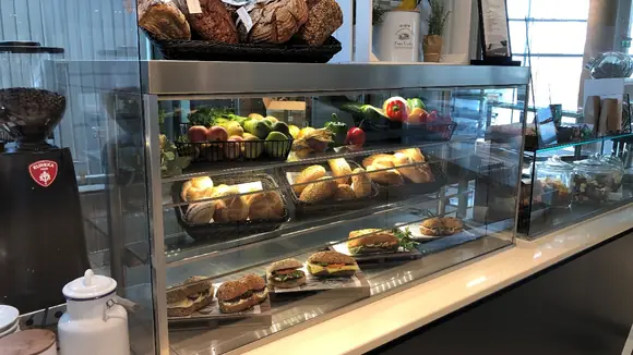 Food & Health Kantinentest: sechs Aramark-Restaurants überzeugen mit zukunftsweisenden Konzepten