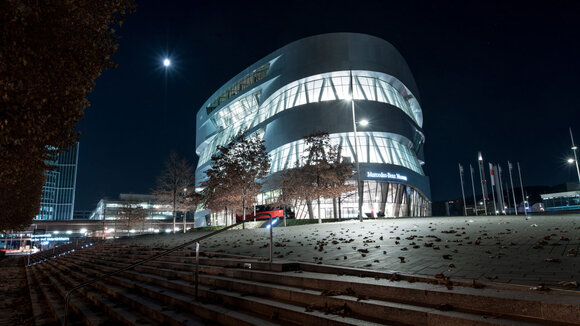 Mercedes-Benz Museum neu in Szene gesetzt