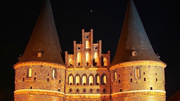 Unter Blendern: Lübeck-Krimi erschienen