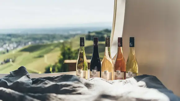 Elfhundertzwölf meets sleeperoo: Mit allen Sinnen eine Nacht in den Weinbergen genießen