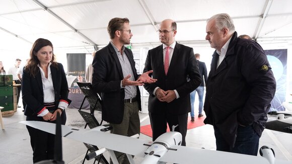 Richtfest für das High Tech Gebäude asto Mäander