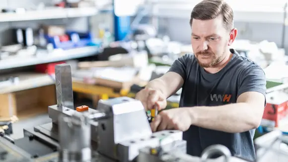 Wirtschaftlichkeit in der Spritzgussfertigung: Inhouse-Produktion statt unterbrochener Lieferketten