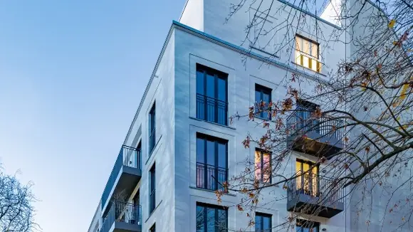 JAAS stellt Berliner Wohnprojekt SUAREZ fertig