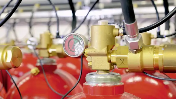 Nachhaltigkeit bei Minimax: Mehrwegflaschen für Gaslöschanlagen