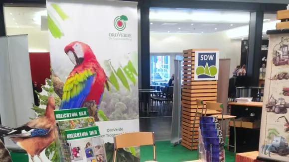 Stand von OroVerde auf der didacta