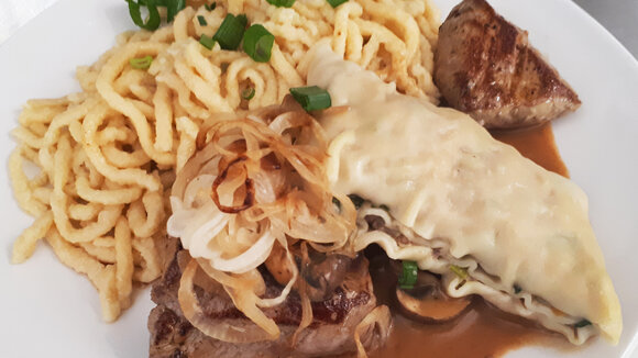 Schwoba-Deller mit Spätzle