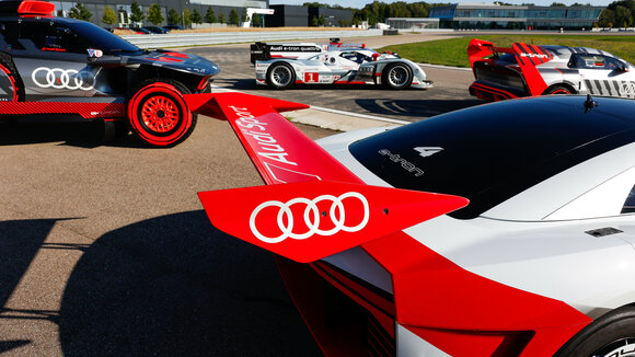 e-tron on track 2023 Audi RS Q e-tron, Audi e-tron Vision Gran Turismo, Audi R18 e-tron quattro, Audi e-tron FE07, Audi S1 e-tron quattro Hoonitron